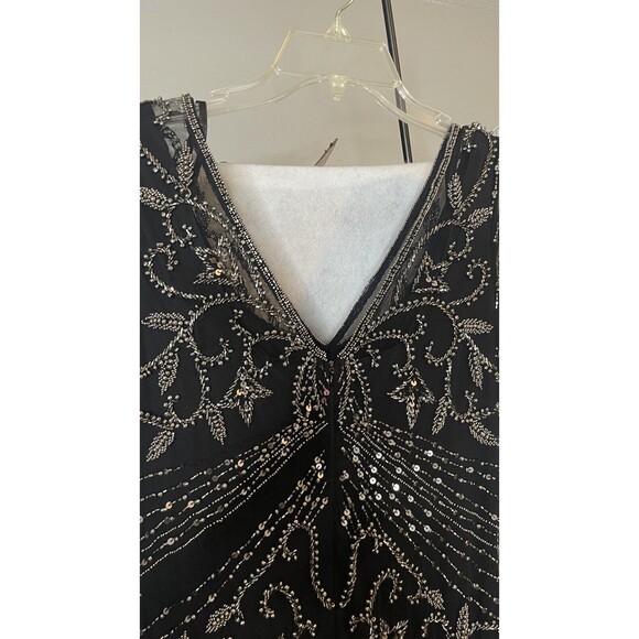 Pisarro Nights Beaded Mesh Column Gown Carbon 6 - Picture 11 of 15